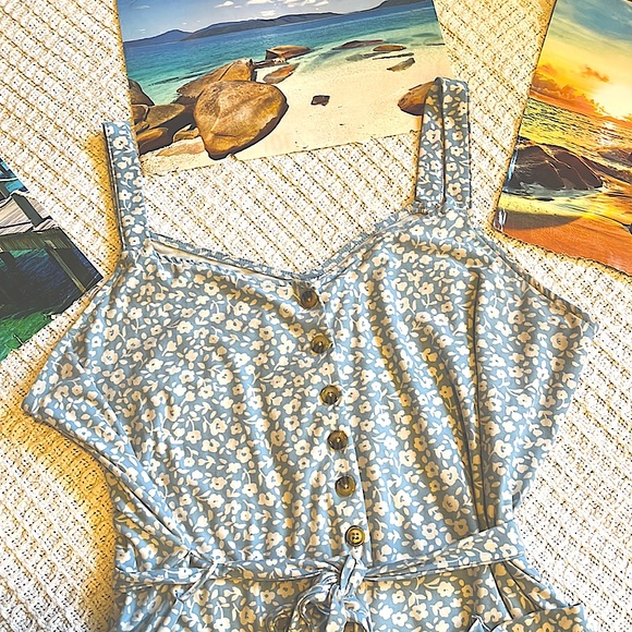 🚫Sold NOBO blue & white floral romper jumpsuit sz xxl/19 ties at waist & front - Picture 2 of 6